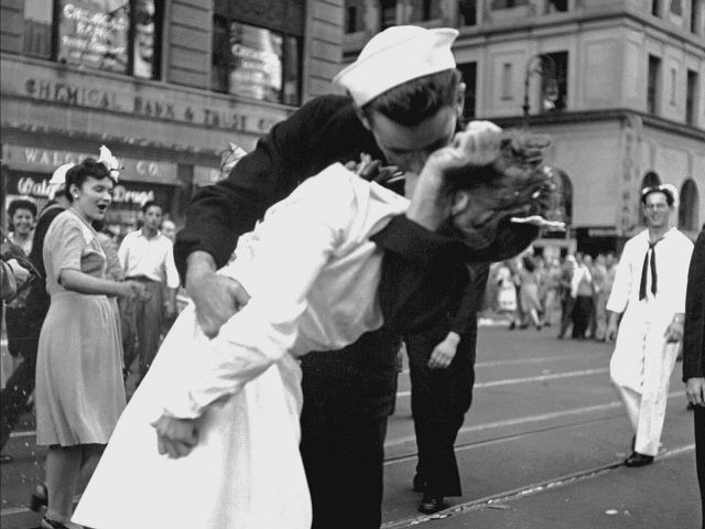 U.S. Navy a sailor and a nurse kiss passionately in Manhattan's Times Square as New York City celebrates the end of World War II. The woman who was kissed by an ecstatic sailor in Times Square