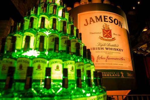 Pernod Ricard Forecasts Profit Growth as U.S., Spain Drive Sales