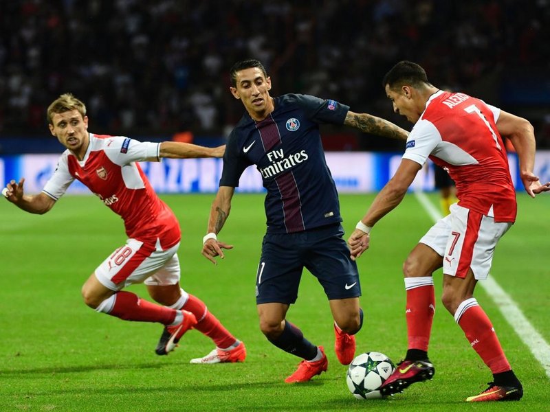 Sanchez rescues Arsenal after PSG scores in 44 seconds