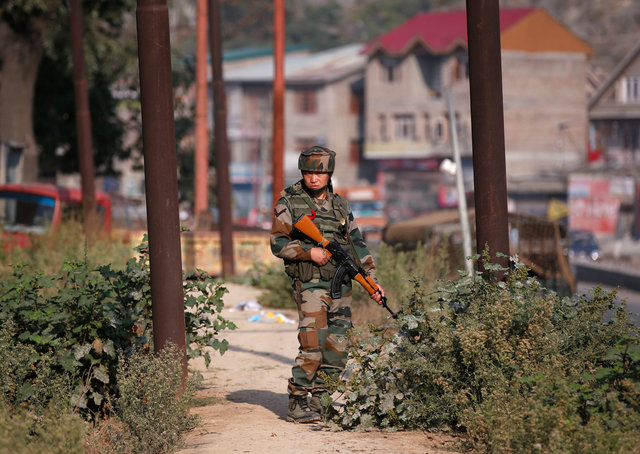 Indian soldiers kill eight intruders fight others at Kashmir border – army