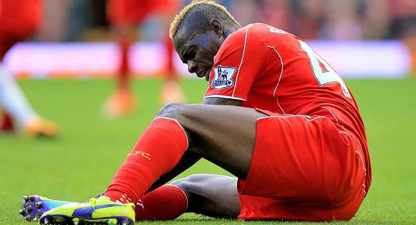 Liverpool sweating over Sadio Mane injury