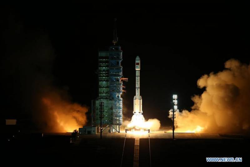 China's space lab Tiangong-2 blasts off