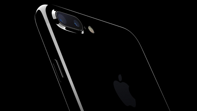 Just a theory Jet Black glossy iPhone 7 prepares users for an all-glass iPhone 8