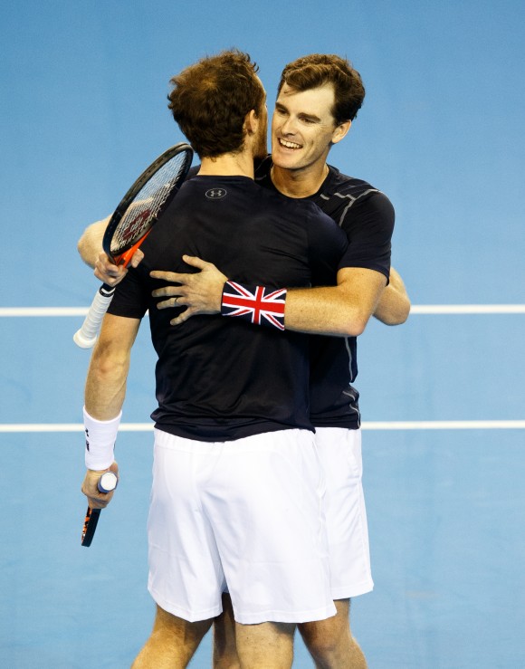 Davis Cup 2016: Great Britain lose semi-final to Argentina after Dan Evans defeat