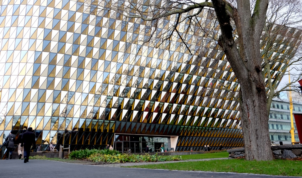 Aula Medica at Karolinska Institutet.               Flickr  Gunnar K. Hansen NTNU- CC