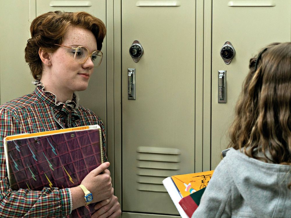 Barb played by Shannon Purser and Nancy, in Netflix's Stranger Things