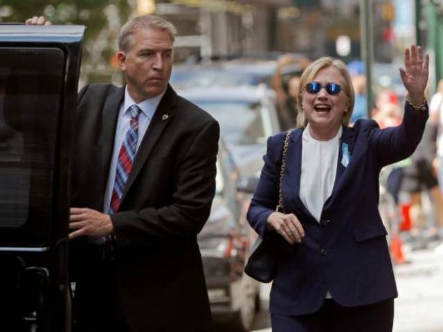 U.S. Democratic presidential candidate Hillary Clinton leaves her daughter Chelsea's home in New York New York United States