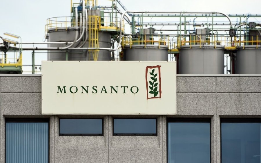 Monsanto accepts takeover offer from Germany's Bayer AG