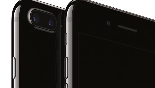 New Jet Black iPhone 7 Is A Fingerprint Magnet and Scratches Easily