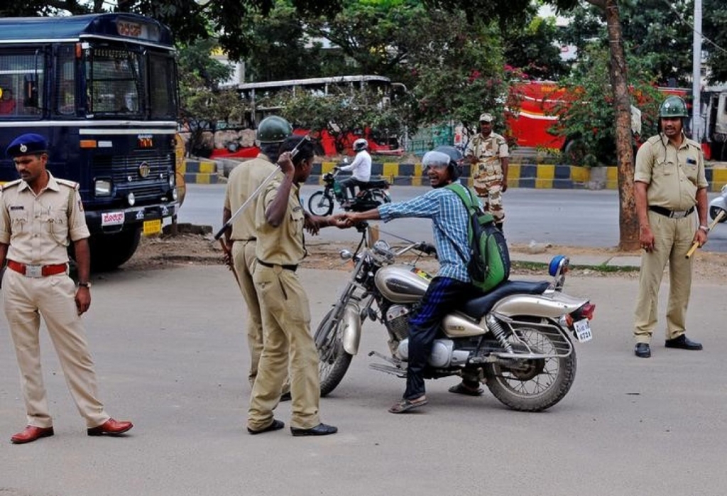 Offices reopen in Indian tech capital as protests wane