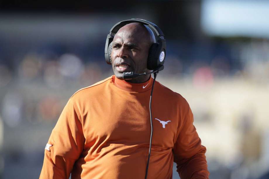 Breaking down Sunday's season opener between UT and Notre Dame in Austin