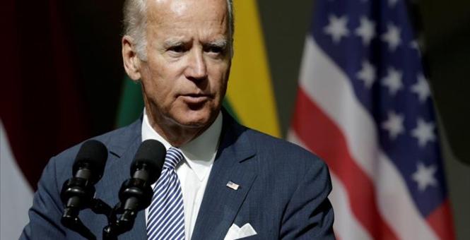 Biden Admits Hillary Has a Trust Problem Tries to Offer Her Advice