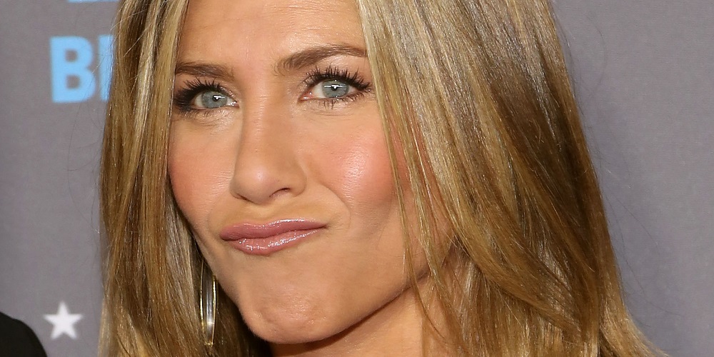 Brangelina divorce gives explosion of Jennifer Aniston memes 2016 images