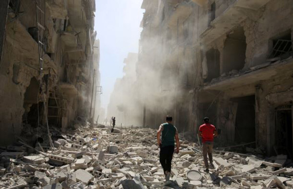 Syria, Russia Bombard Aleppo Hours Before UN Meets on Syrian Violence