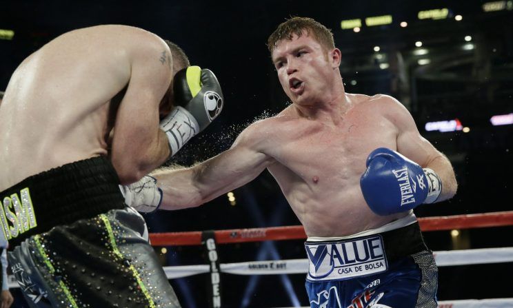 Canelo Alvarez pressured Liam Smith early and often on Saturday