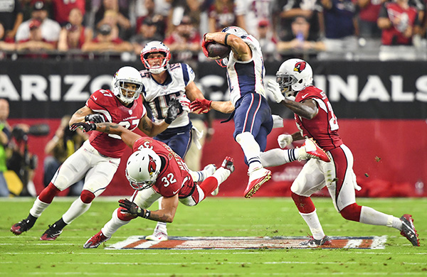 Jimmy Garoppolo passes first test as Patriots edge Cardinals