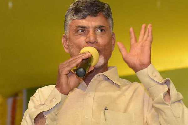 Andhra HC stays order against Naidu in cash-for-vote case