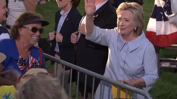 Clinton Back on the Campaign Trail