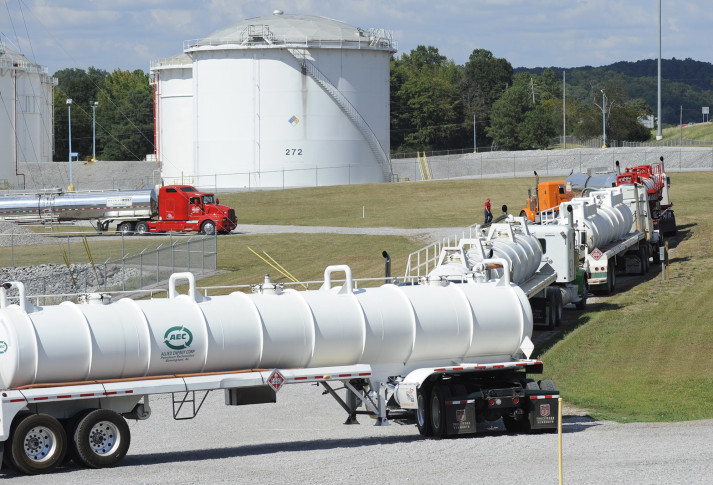 Gov. McAuliffe Signs Emergency Order to Prevent Gasoline Shortages