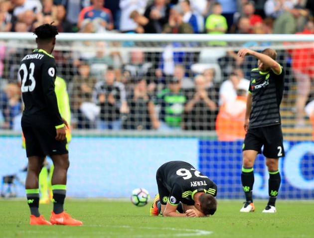 Diego Costa rescues point for Antonio Conte's side against Swansea