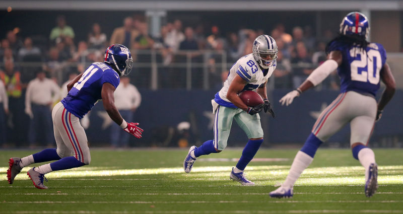 Victor Cruz's late touchdown sees Giants beat Dallas in season opener