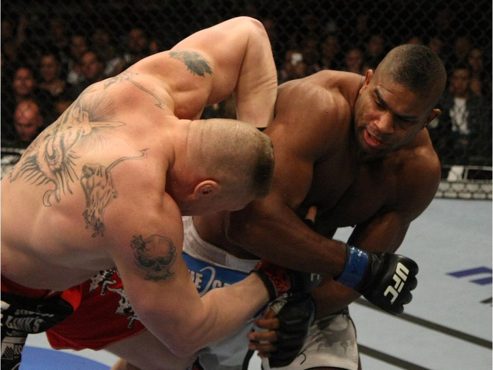 Alistair Overeem punches Brock Lesnar during UFC 141 at the MGM Grand Garden Arena