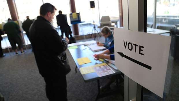 Voting in Wisconsin 3