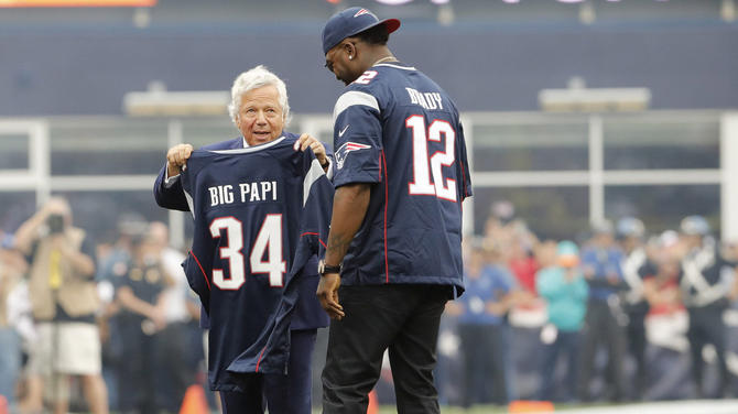 David Ortiz was an honorary captain for the Patriots on Sunday.                     USATSI