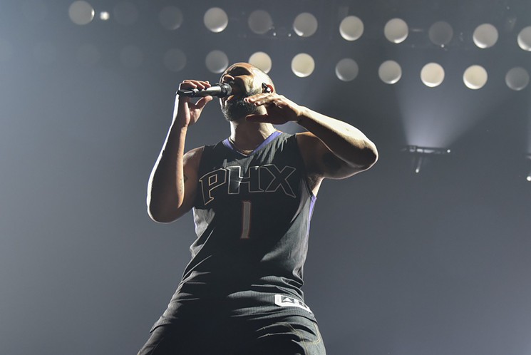 Drake was not a happy camper after his DJ got robbed