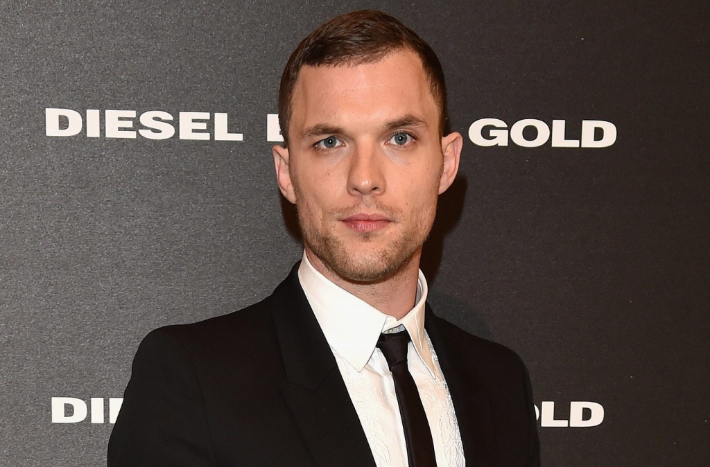 Alita: Battle Angel Ropes In Deadpool Villain Ed Skrein