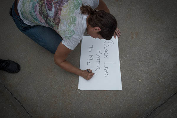 1 dead in officer-involved shooting in N.C., protesters gather at scene