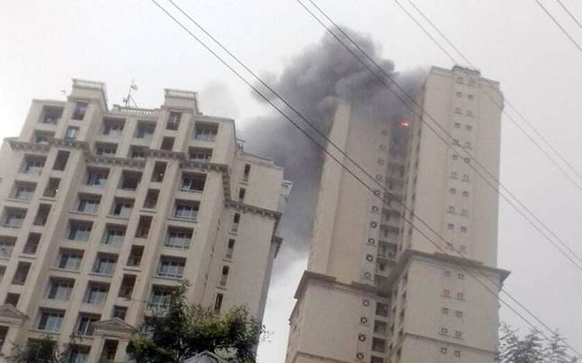 Fire broke out in Hiranandani Towers