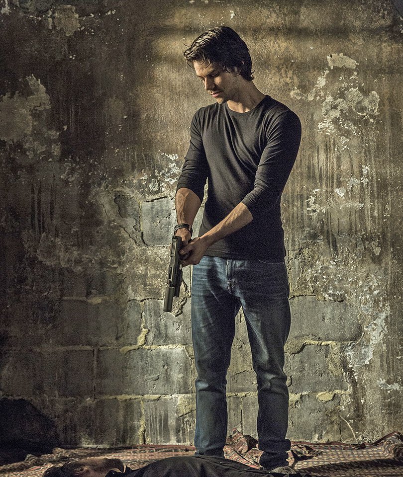 Dylan O'Brien Back on Set After'Maze Runner Accident- See New Pic for'American Assassin