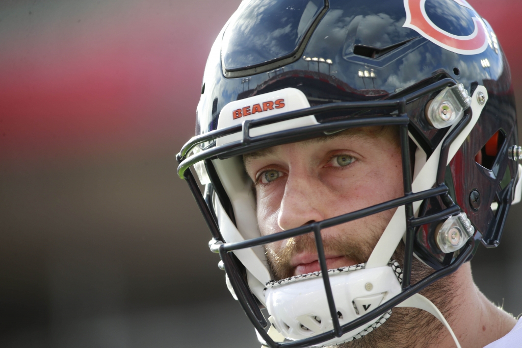 Dec 27 2015 Tampa FL USA Chicago Bears quarterback Jay Cutler against the Tampa Bay Buccaneers during the second half at Raymond James Stadium. Chicago Bears defeated the Tampa Bay Buccaneers 26-21. Mandatory Credit Kim Klement-USA TODAY Sports