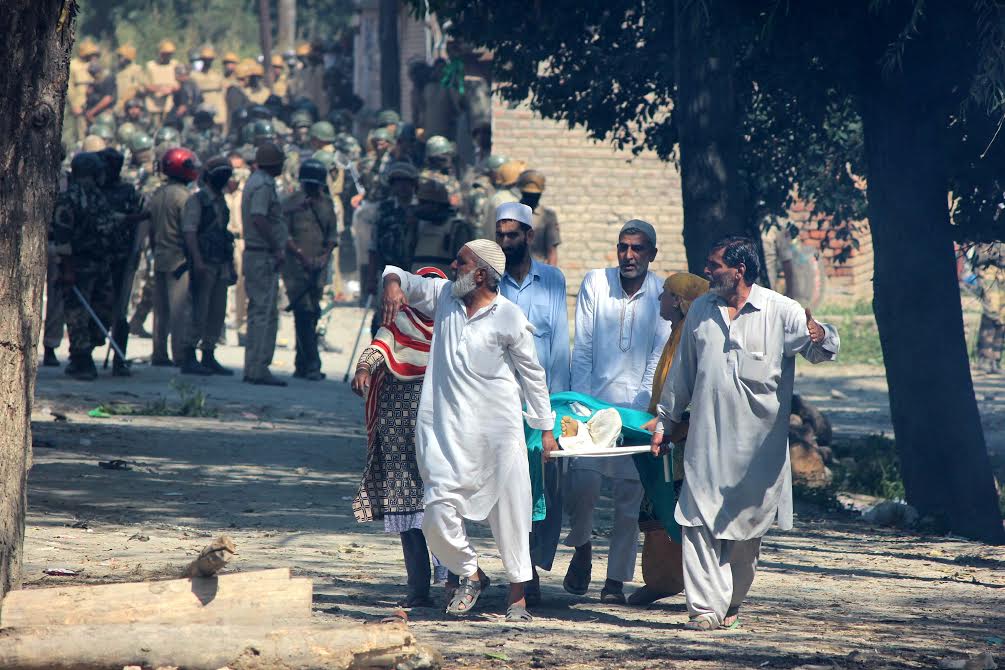 Funeral slain Yawar Ahmad Dar