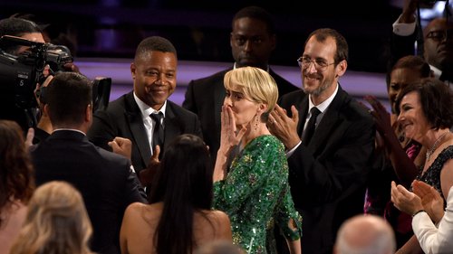 The People v OJ Simpson American Crime Story team celebrate Sarah Paulson's win for her portrayal of prosecutor Marcia Clark- Clark is on the right of the