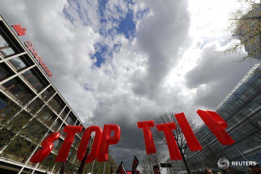 The European Commission insists TTIP negotiations are on track