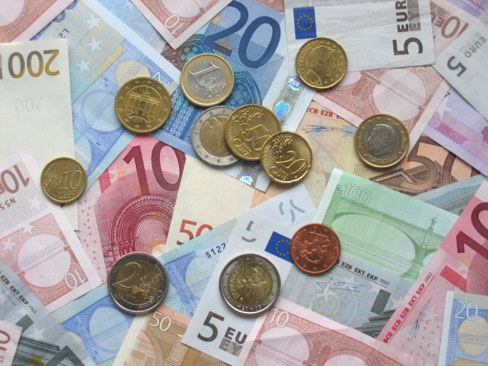 Gross Domestic Product for the second quarter of 2016 saw an increase of €102.7 million