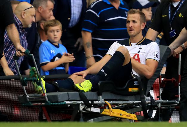 Harry Kane was stretchered off after scoring the winner for Tottenham against Sunderland