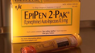 Why Mylan's 'savings card' won't make EpiPen cheaper for all patients