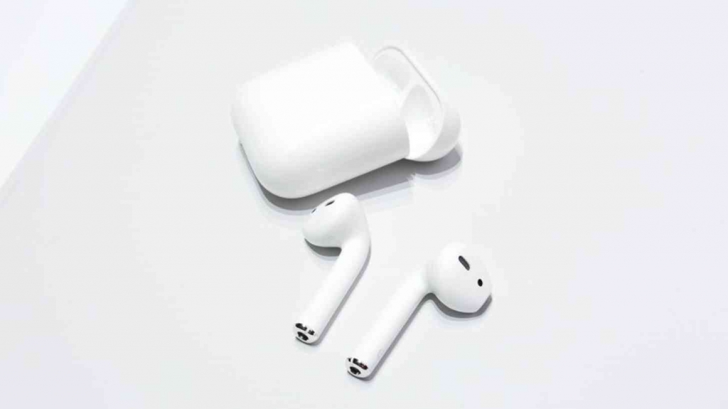 Apple AirPods