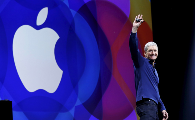 Will Tim Cook make an announcement about the iPhone 7 and 7 Plus