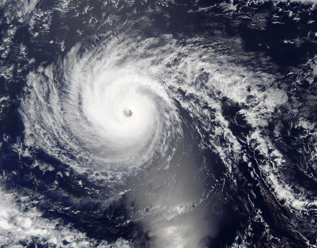 Hawaiian islands brace for possible Hurricane Lester impact