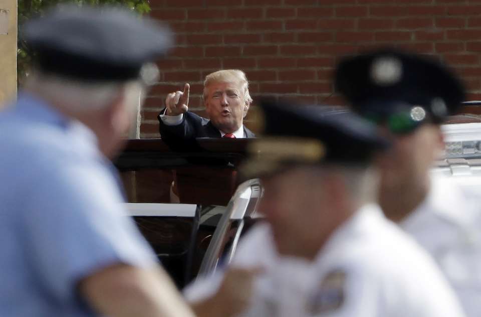 Trump ramps up minority outreach with Philadelphia visit