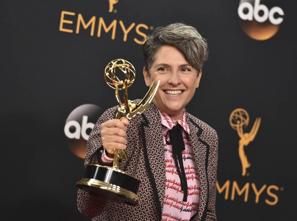 'Topple the patriarchy!': 'Transparent' director Jill Soloway rocks Emmys audience after win