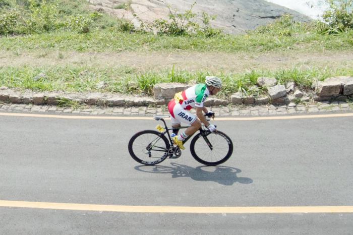 Iranian Paracyclist Bahman Golbarnezhad dies after crashing in road race in Rio