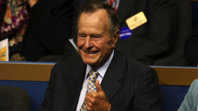 George H.W. Bush Says He's Voting for Hillary Clinton