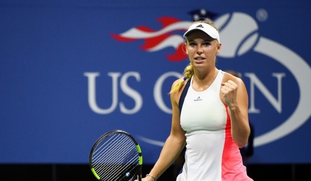 1024x768__origin__0x0_Caroline_Wozniacki1