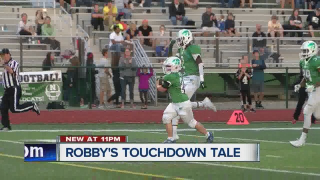 It was a special moment on the high school gridiron as a touchdown was scored.                      WXYZ