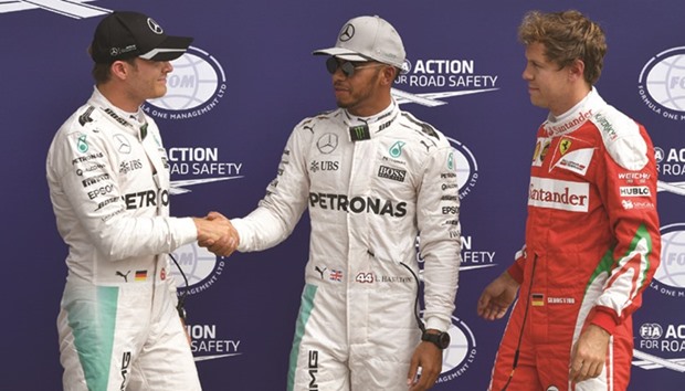 F1: Lewis Hamilton cruises to pole in Italian GP qualifying